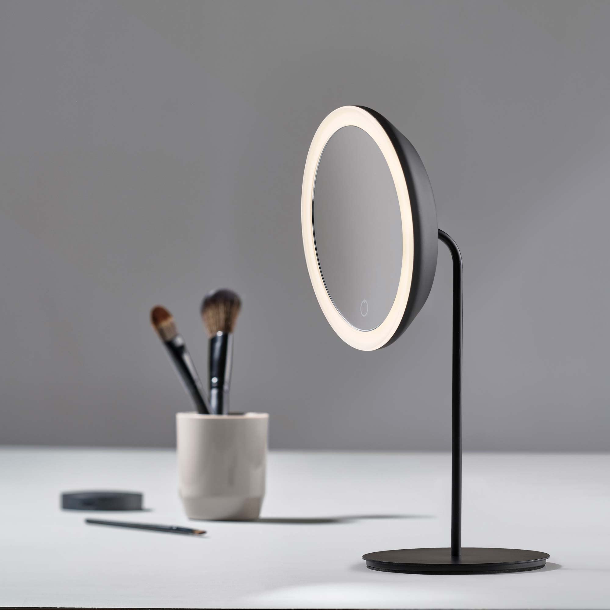 Zone Denmark Bath Tischspiegel Grau 18x34 cm 5-fach mit Licht