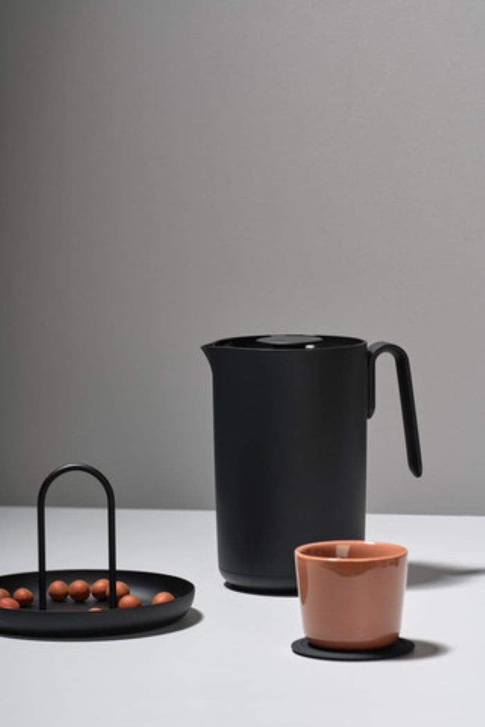Zone Denmark Singles Serviertablett 20 cm Schwarz Metall