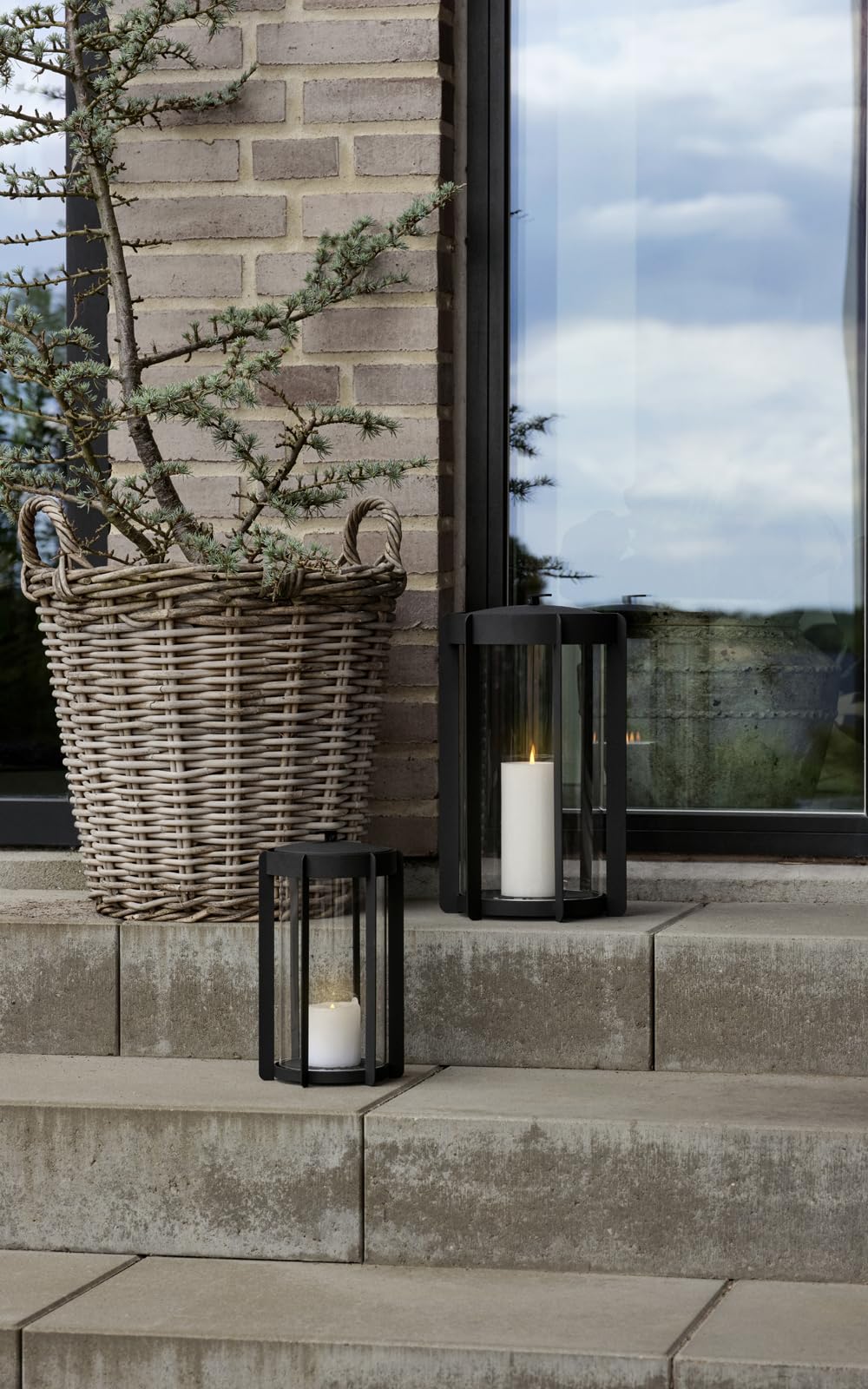 Zone Denmark Outdoor Laterne Schwarz 25 cm Kerzenlaterne Metall