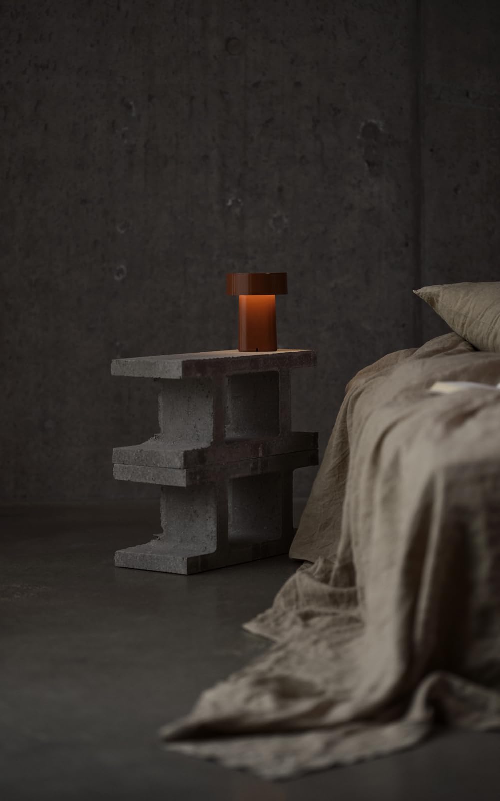 Zone Denmark Oblong LED Tischleuchte Maple Akku 18 cm