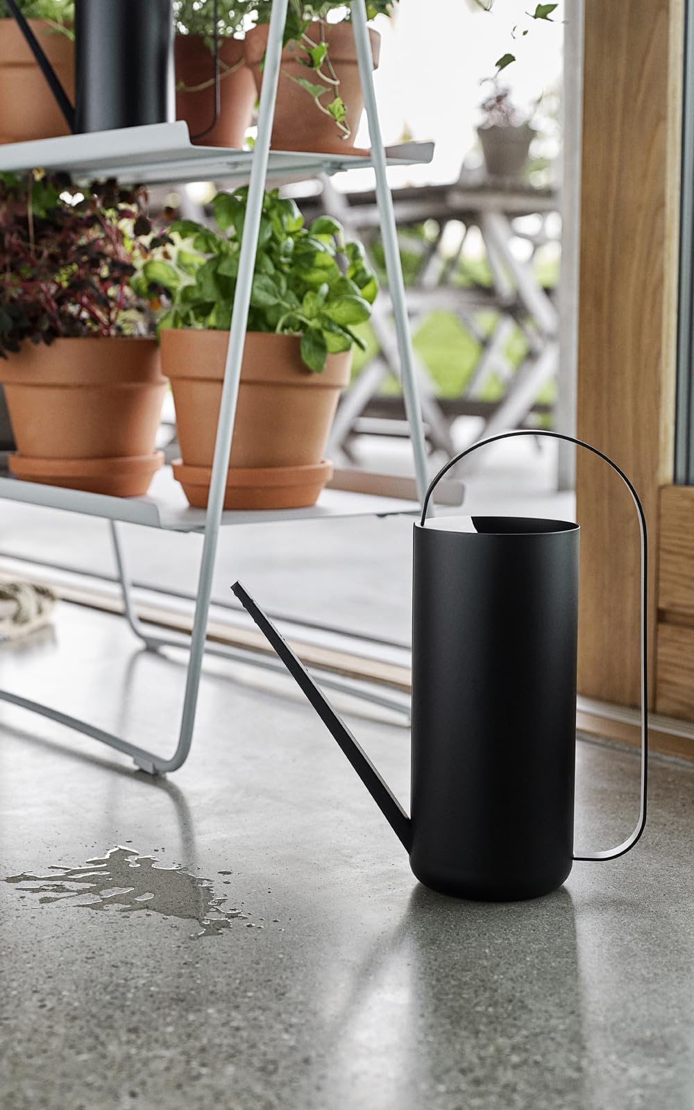 Zone Denmark Outdoor Gießkanne 0,75L Metall Schwarz Zimmerpflanzen