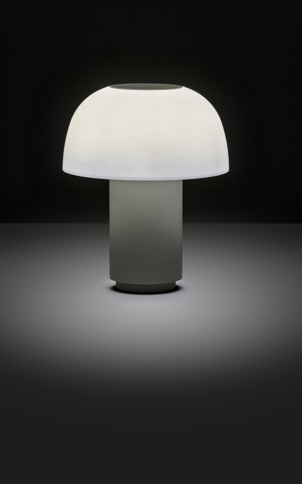 Zone Denmark Harvest Moon Tischlampe LED Warm Grey