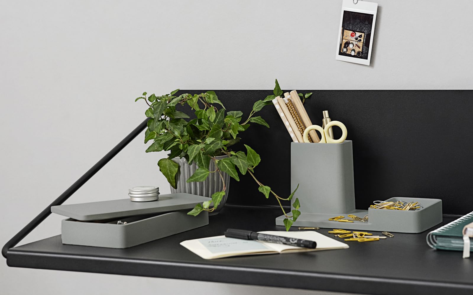 Zone Denmark A-Wall Desk Mini Schreibtisch Schwarz 95 cm