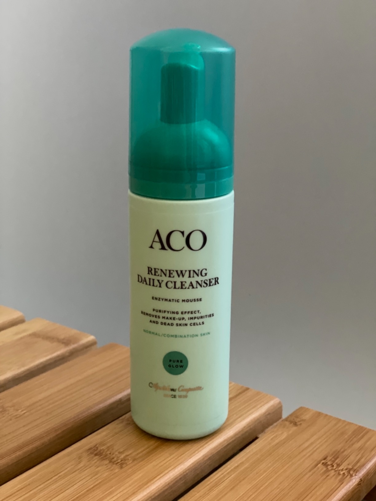 ACO Pure Glow Renewing Daily Cleanser Schaum 150 ml BHA