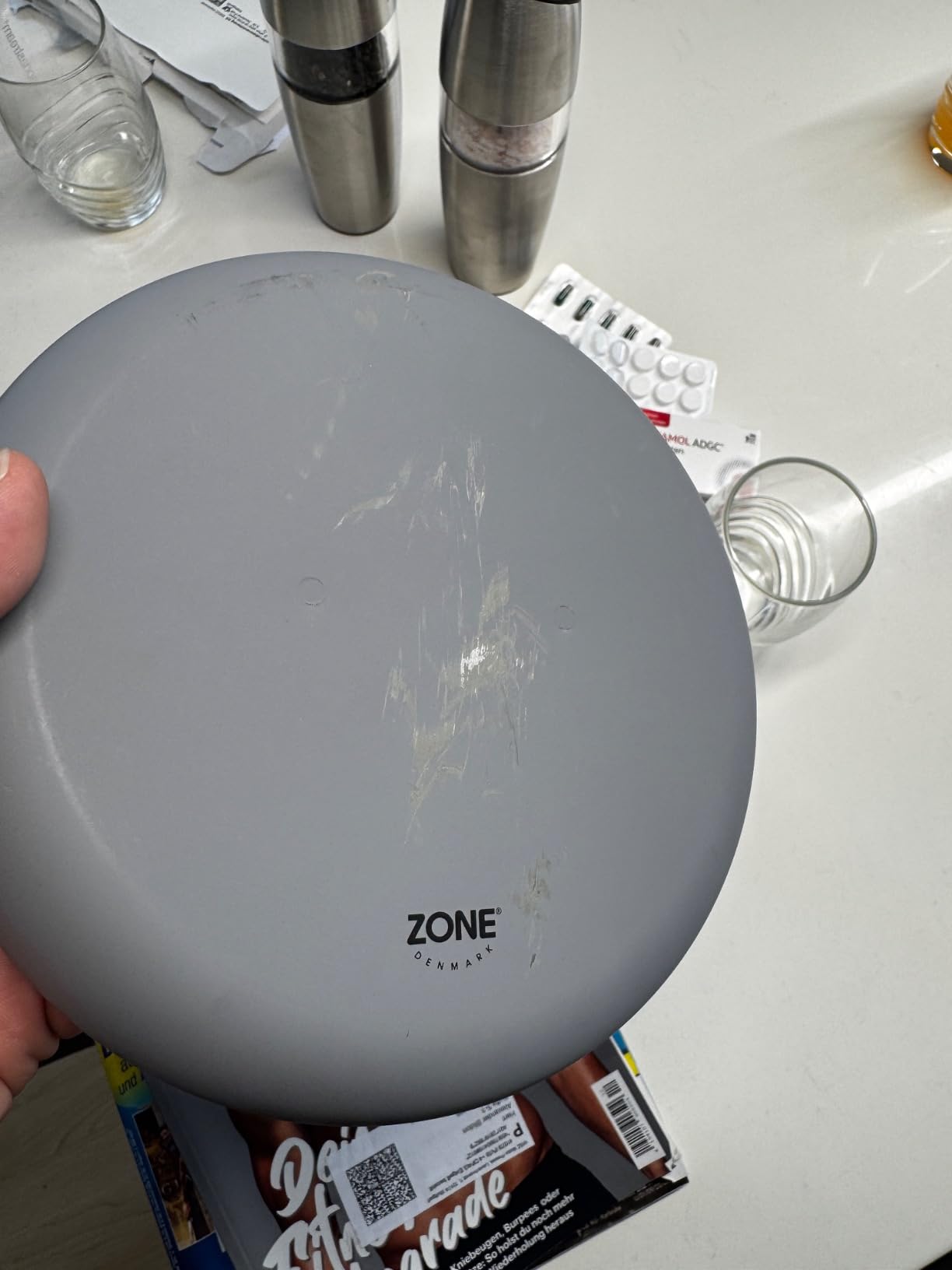 Zone Denmark Singles Tablett Rund 20cm Cool Grey Metall